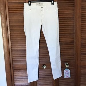 Hollister Low Rise White Skinny Jean